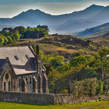 Mountain Church Капел-Кюриг Экстерьер фото